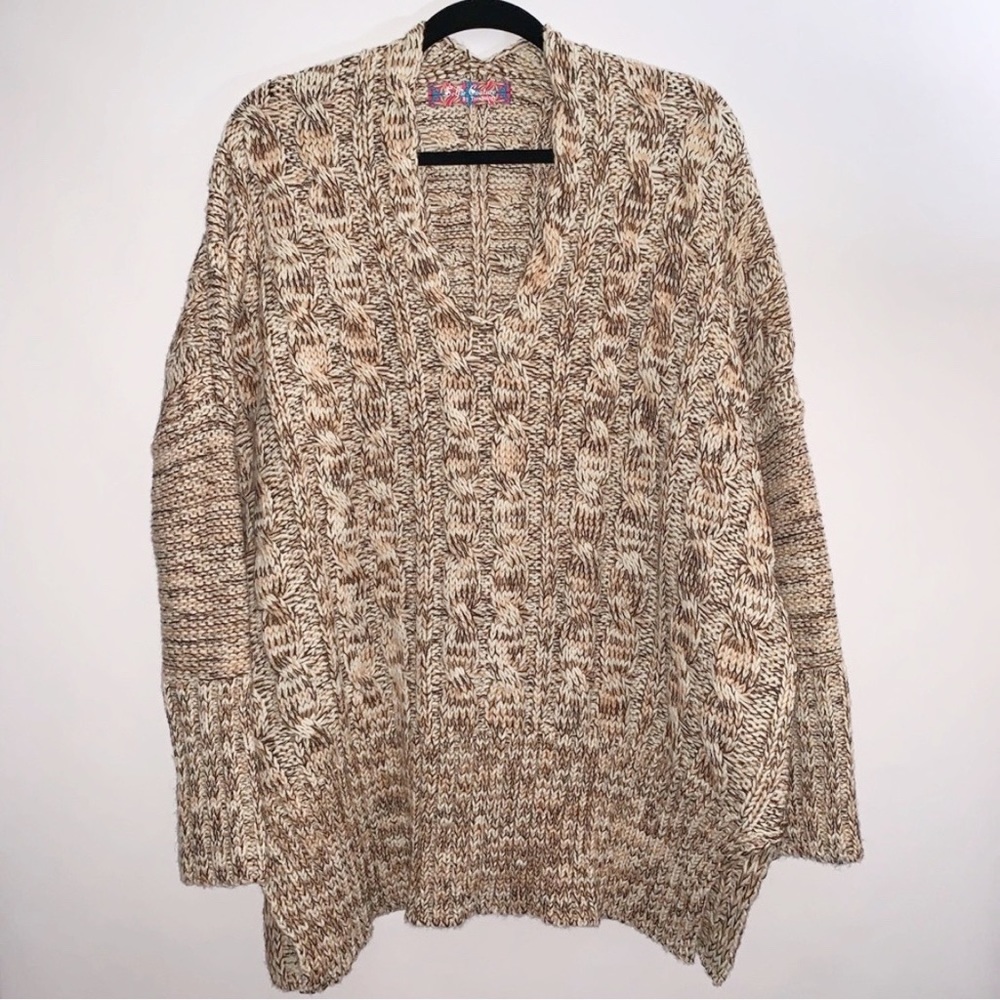 selfie Couture Oversized cable knit sweater